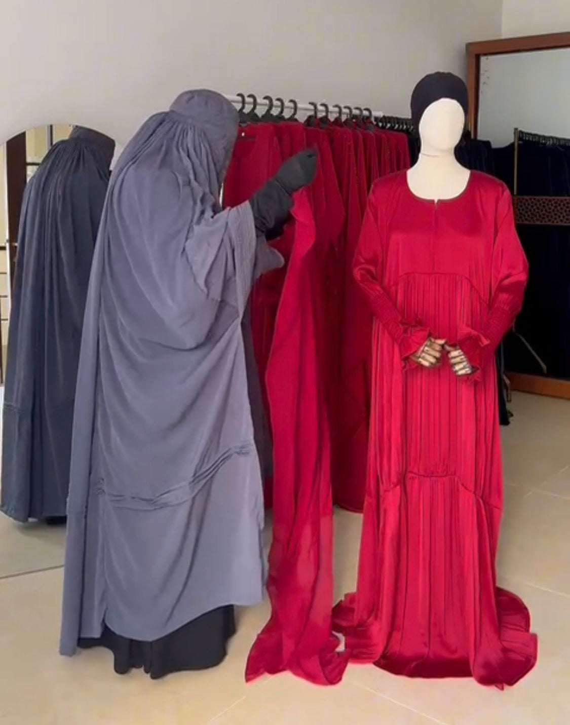 Nusaybah Abaya – Luxury Satin Modest Abaya